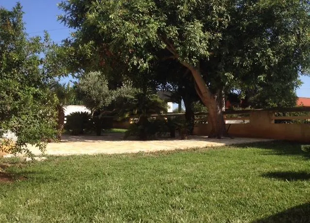 Country house Podere Giunchi Guest House Marsala Italy