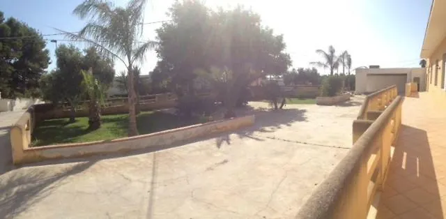 Podere Giunchi Guest House Marsala Italy